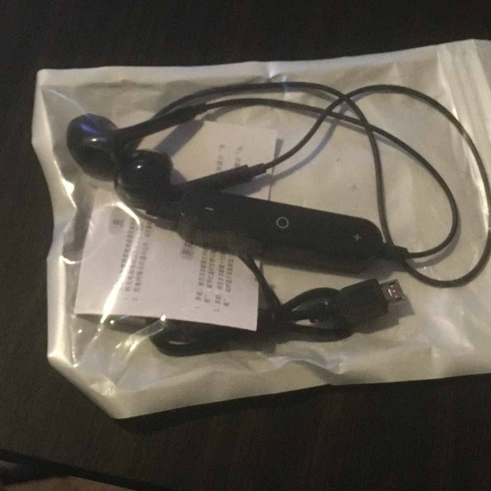 S6 Wireless Bluetooth Stereo Earphone BT4.2 Mobile Phone